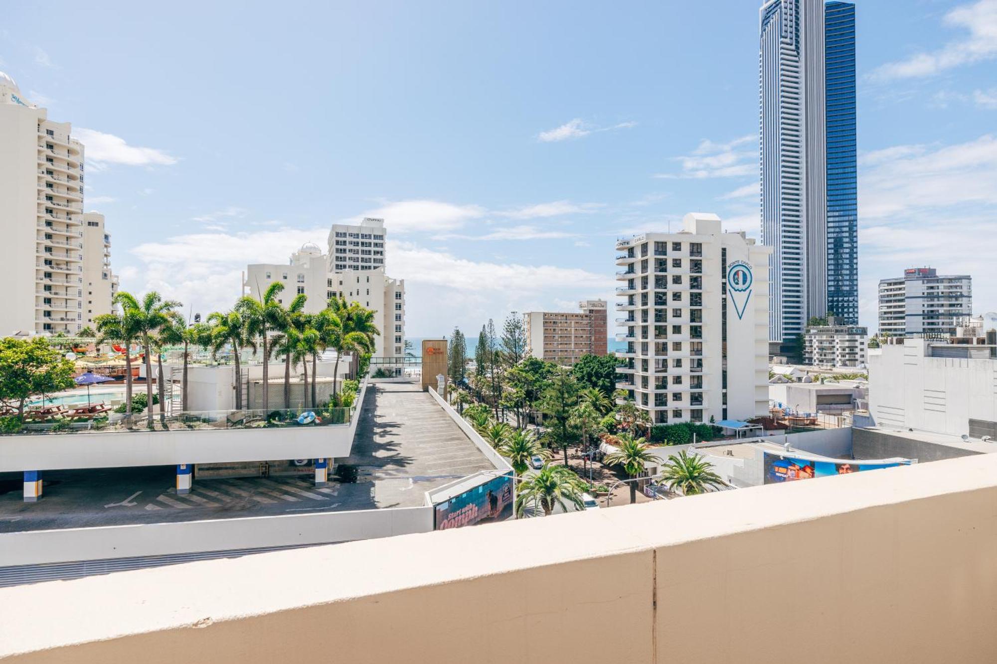 Albergue Maze Backpackers - Gold Coast Exterior foto