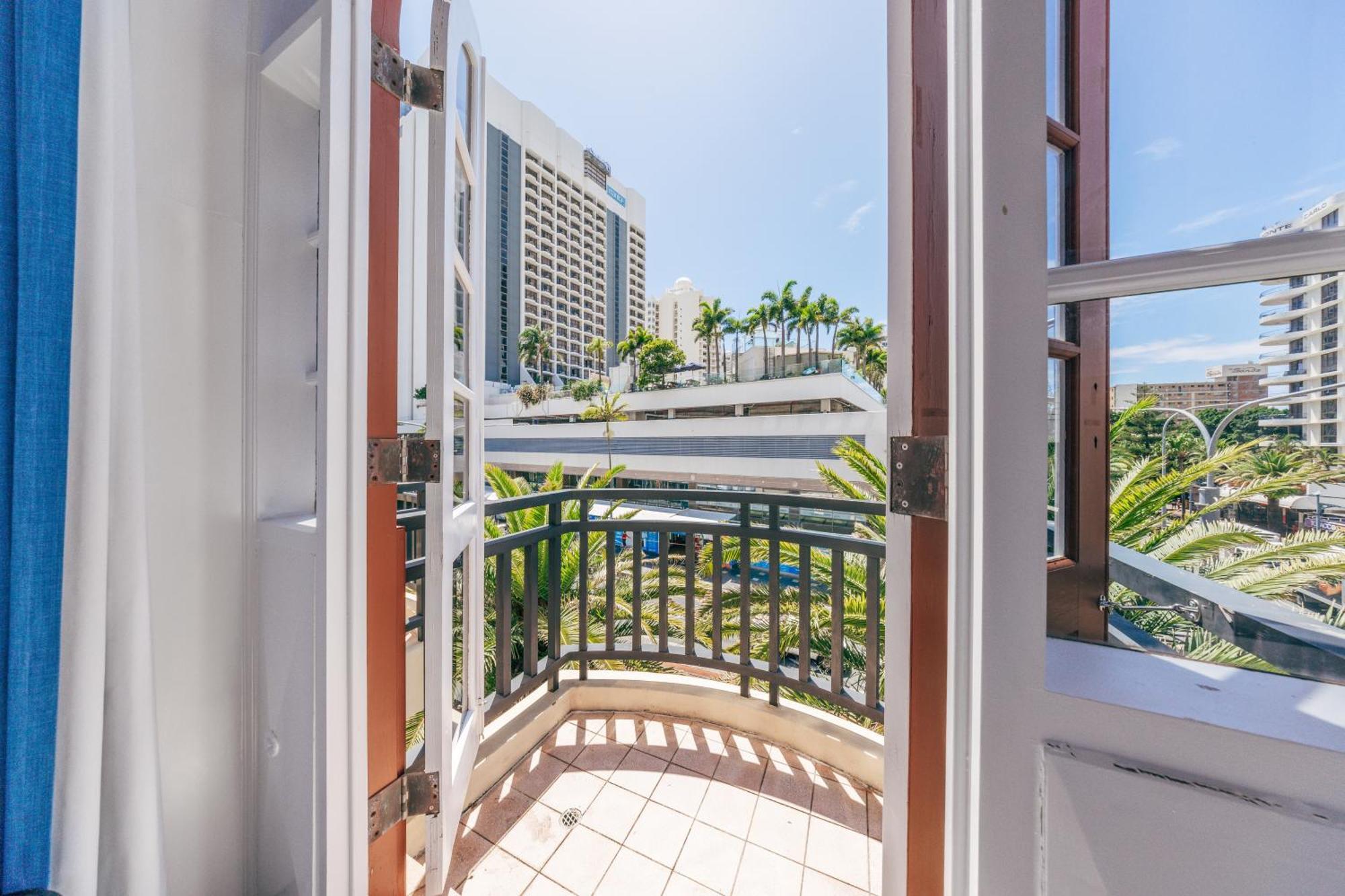 Albergue Maze Backpackers - Gold Coast Exterior foto